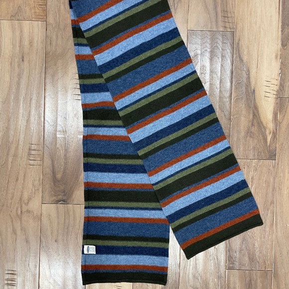 New Striped Winter Scarf - Picture 1 of 5